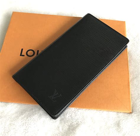 black passy epi louis vuitton|Louis Vuitton epi wallet.